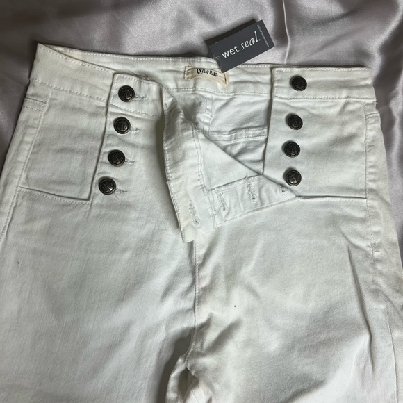 White Jeans - Picture 2 of 3